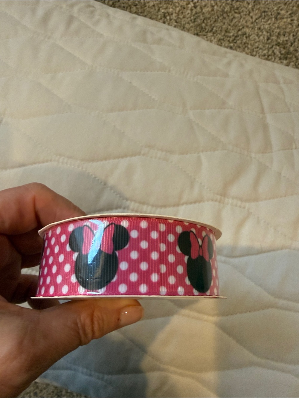 NWT Minnie Mouse Ribbon